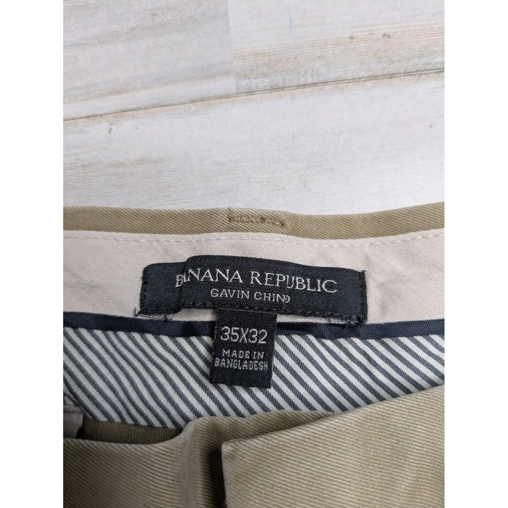 Banana Republic Gavin Chino Pants Mens 35x32 (35x30) Beige Straight Leg Casual